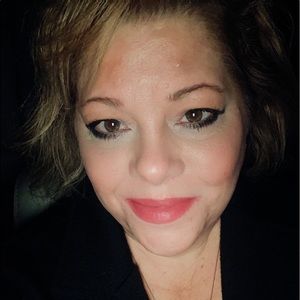 Meet your Posher, Tina